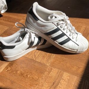ADIDAS SUPERSTARS